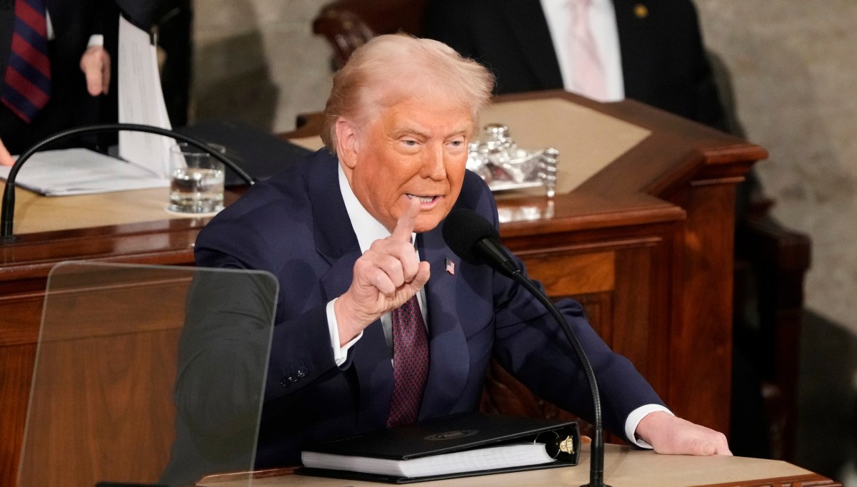 Trump Assumes Leadership Role Against DHS Shutdown in State of the Union Address