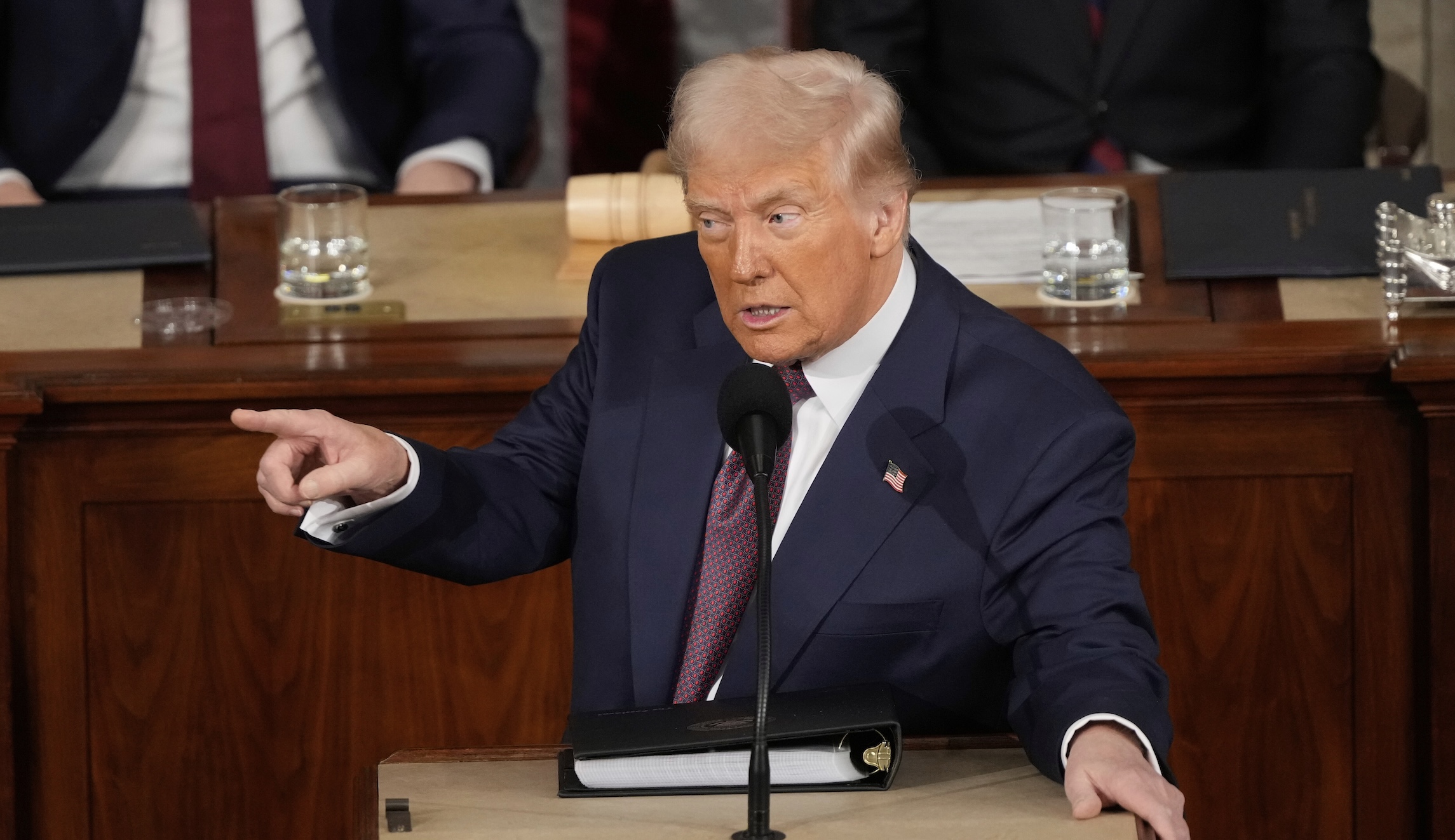 Senate Democrats weigh skipping Trump State of the Union address