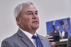 Comer says ‘real bad people’ spoke to Epstein post-conviction, insists files absolve Trump
