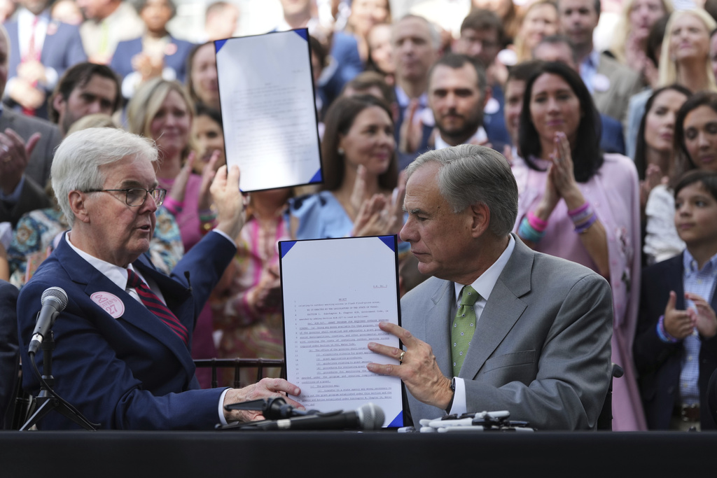 Texas lieutenant governor urges state not to renew Camp Mystic camping license
