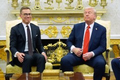 Trump awards final contracts under US-Finnish icebreaker partnership to Canada-linked defense company