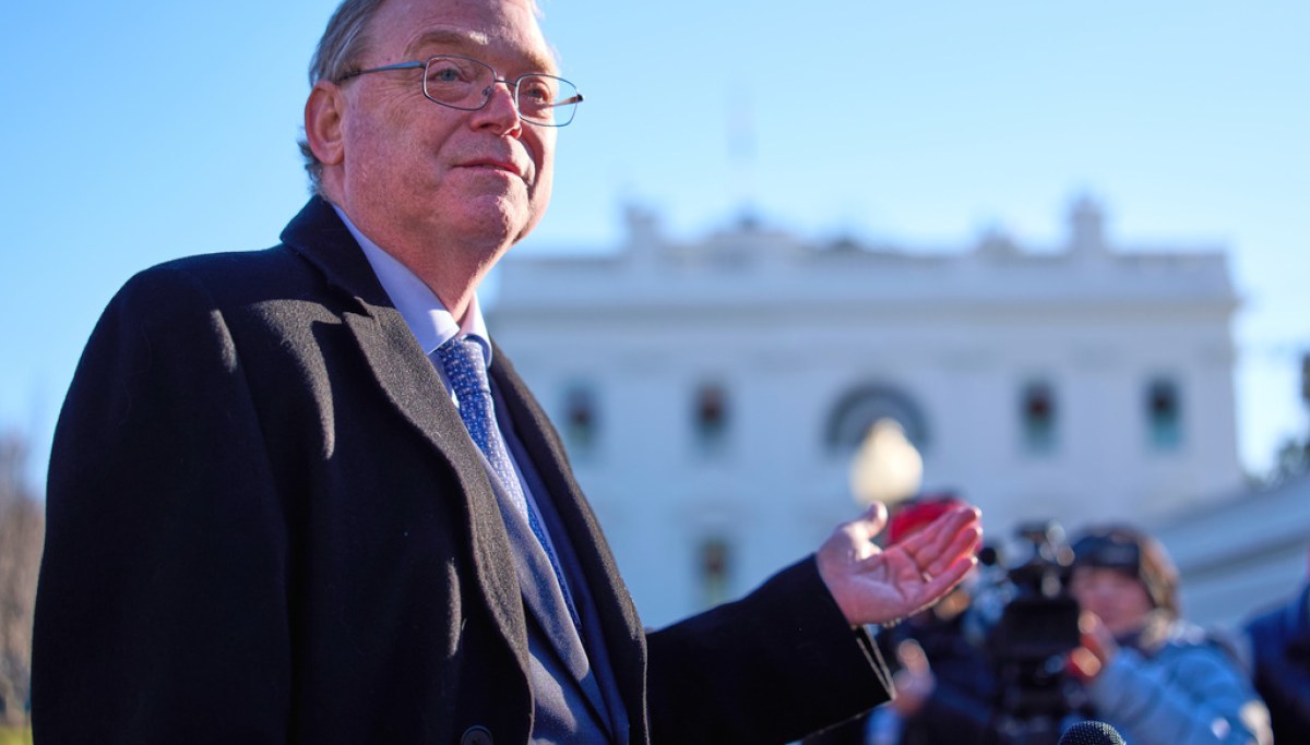 Kevin Hassett faces blowback for calling for New York Fed to be ‘disciplined’