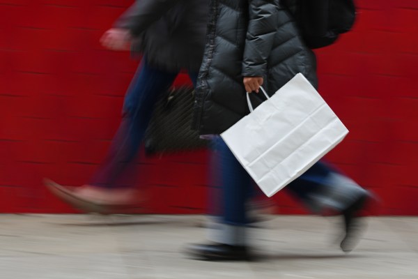 Economy grew 2.2% in 2025, beating predictions