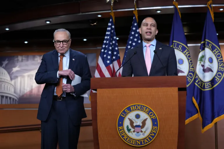 House Minority Leader Hakeem Jeffries (D-NY) and Senate Minority Leader Chuck Schumer (D-NY).