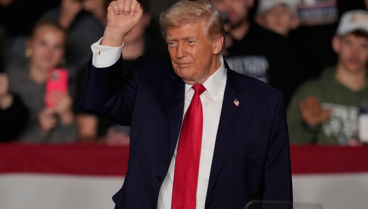 “Trump Stands Firm: Proudly Supports Economy as Critics Disapprove”