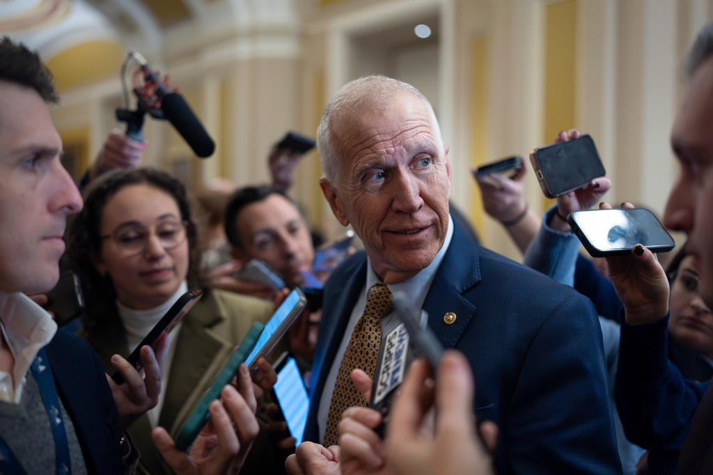 Mixed GOP reception for Trump ban on large investors buying single-family homes
