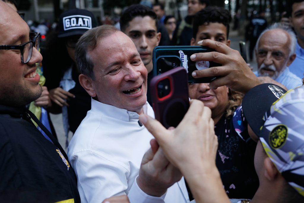 Venezuela attorney general orders rearrest of opposition leader hours after prison release