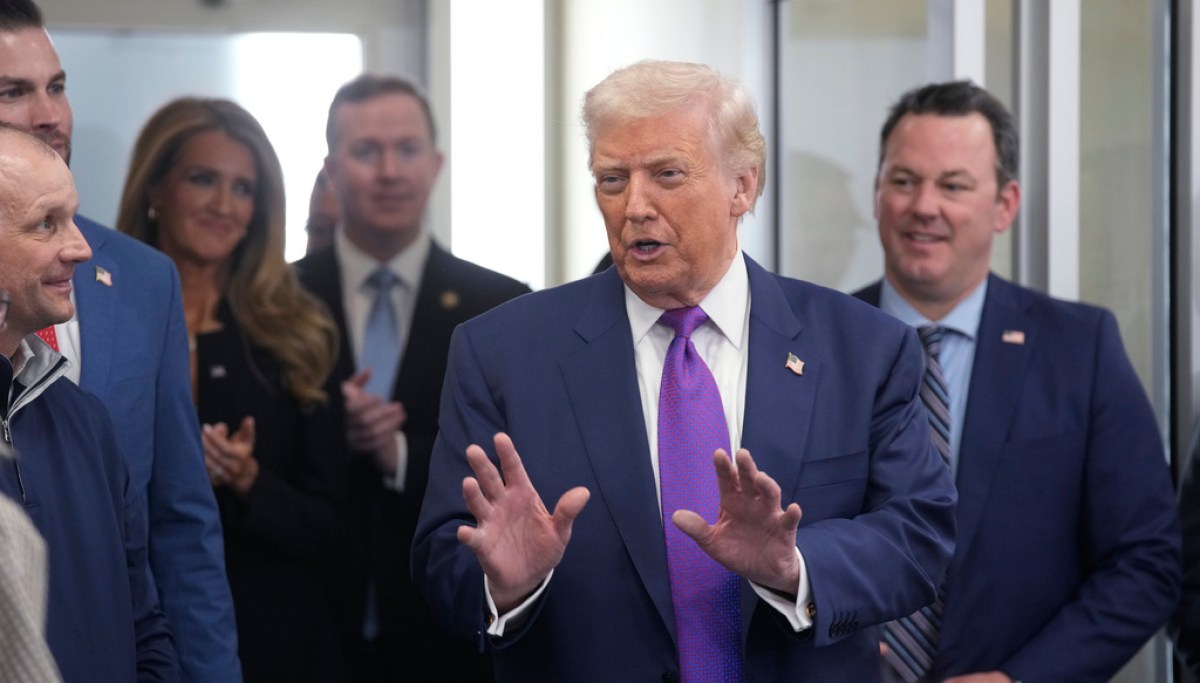 Trump slams Prince Andrew’s arrest as a blow to the royal family and bemoans the situation