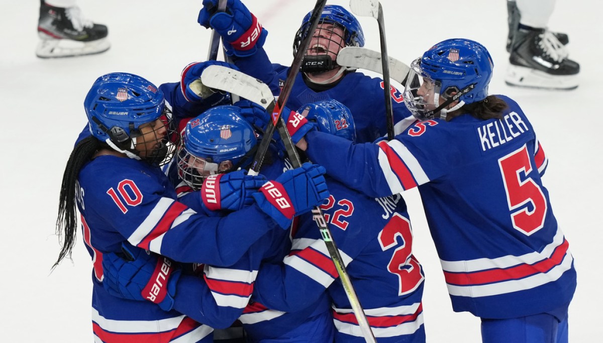 US women's hockey team captain said Trump call was 'distasteful'