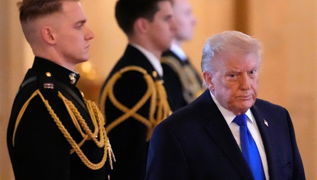 Trump dismisses ‘fake’ reports of plan for limited strike on Iran to force deal