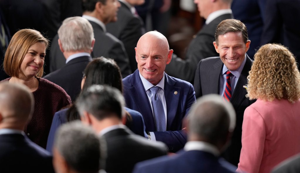 Democrats targeted over ‘illegal orders’ video attend Trump State of the Union