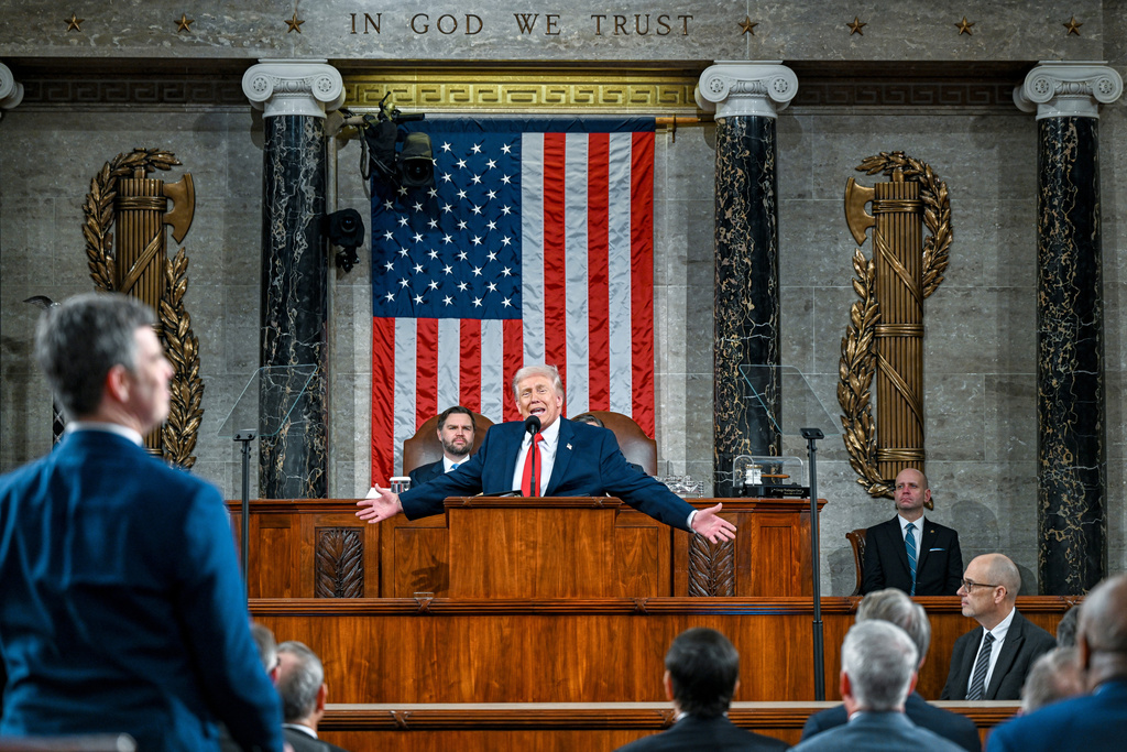 Trump wins as Democrats sit out the American comeback