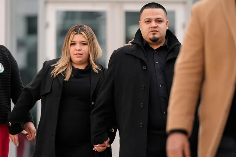 Kilmar Abrego Garcia arrives for Tennessee hearing.