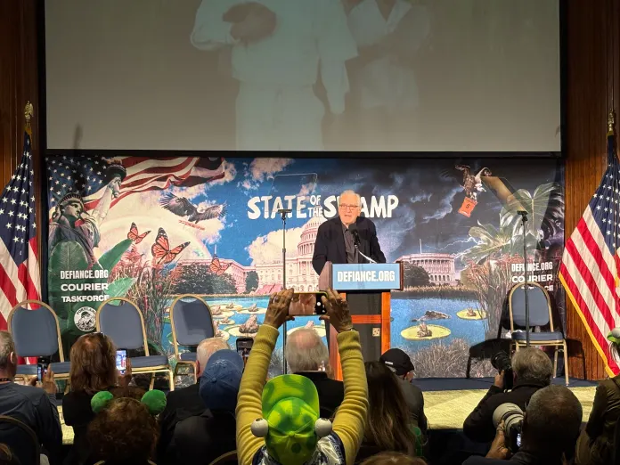 De Niro State of the Swamp.