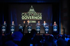 California Democrats meet as party careens toward a fractured primary