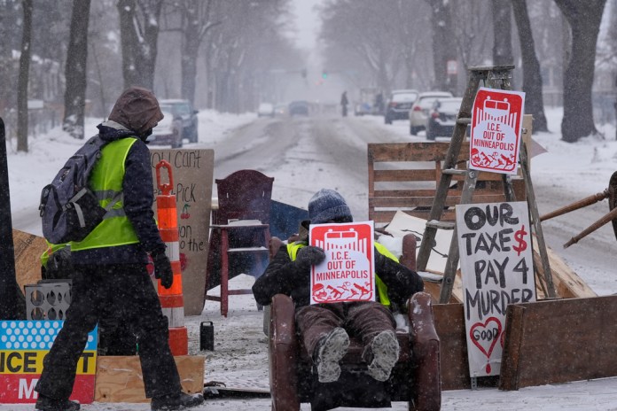 Anti-ICE activists plan to install 1,000 street blockades across Minneapolis