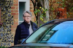 Former UK ambassador Mandelson released on bail after arrest over Epstein connection