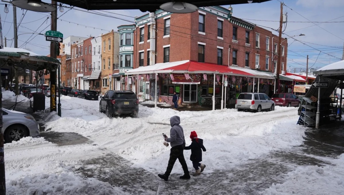 If only Philadelphia had as much enthusiasm for plowing snow as getting rid of ICE