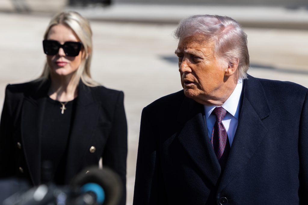 White House report card: Even our Republican strategists say there’s no good news this week