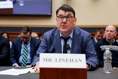 Graham Linehan calls on Congress to push UK to enforce gender court ruling and safeguard free speech