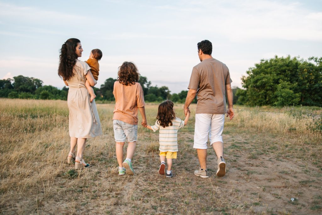 Devout Christians boast great family lives. Lukewarm ones fare worse than the non-religious