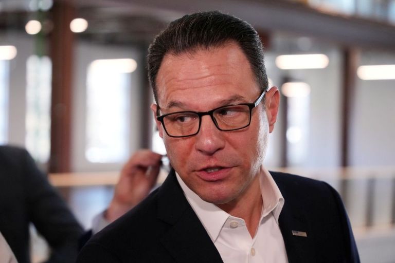 Gov. Josh Shapiro (D-PA).