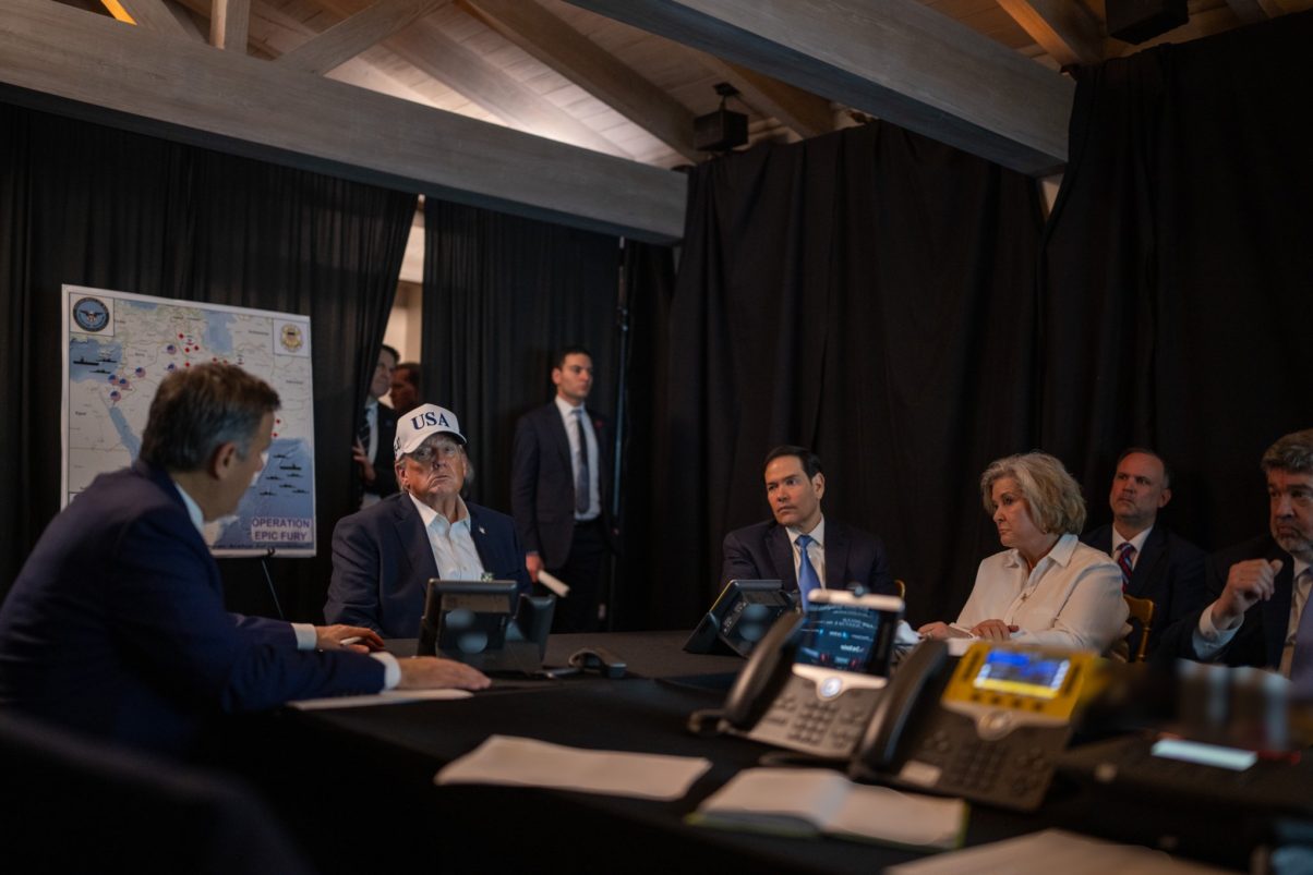 Monitoring the situation: White House releases photos of Trump, Rubio and team being briefed on Iran operation