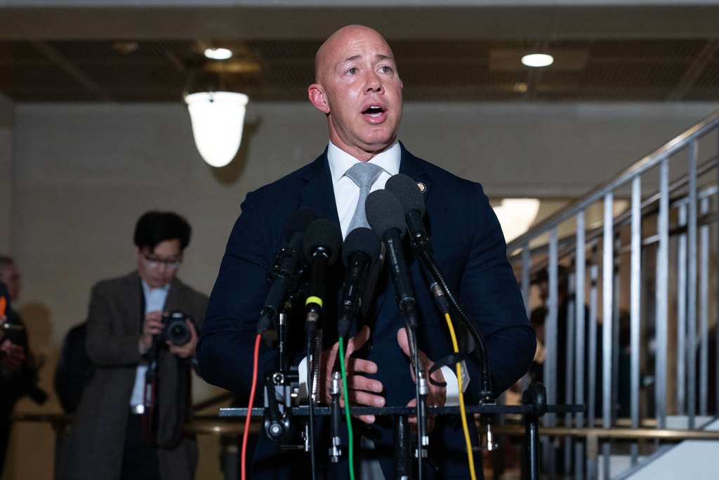 Brian Mast questions State Department official on Biden administation’s ‘queer’ maps project 
