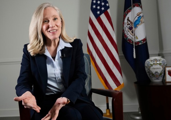 Spanberger raises Virginia’s minimum wage to $15