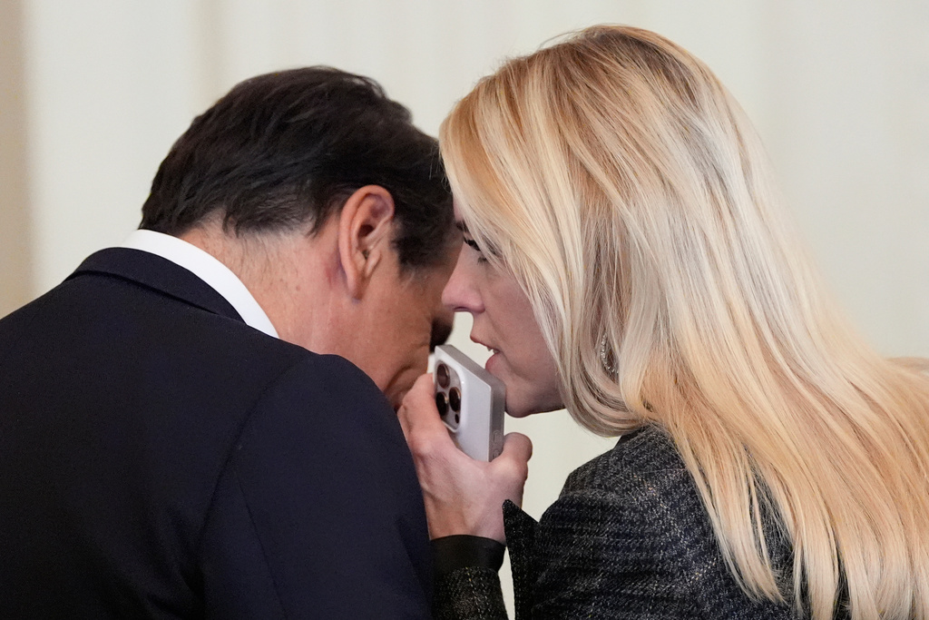 Gradual erosion of confidence led to Pam Bondi’s abrupt ouster
