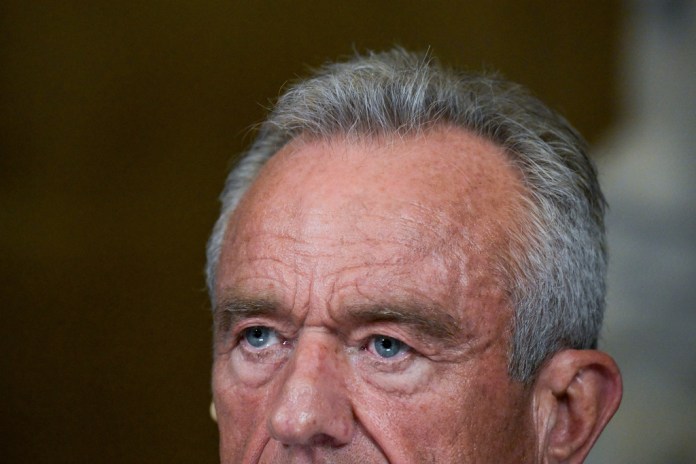 washingtonexaminer.com - Gabrielle M. Etzel - Trump HHS invests in biowearables so people 'don't become patients