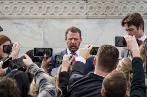 WATCH LIVE: Mullin urges comprehensive ICE and CBP funding from Kansas City airport