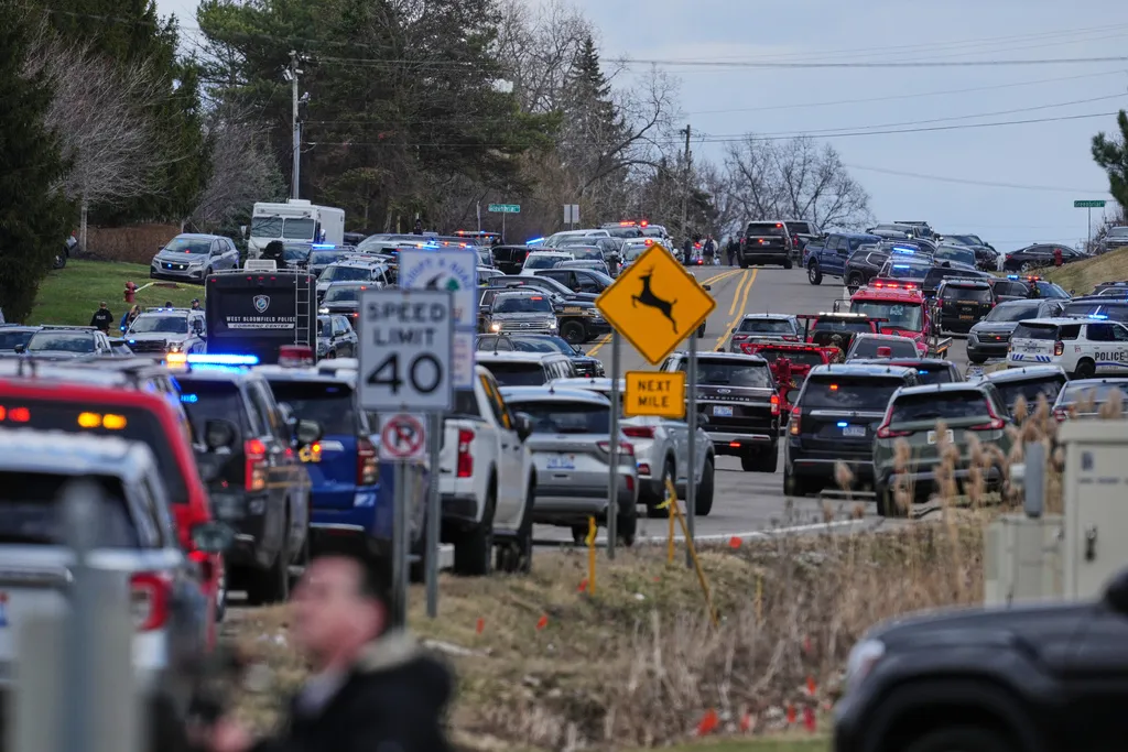 FBI responds to attack on Temple Israel synagogue in Michigan