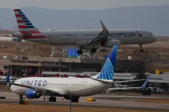 Major airline CEOs come together to plead for deal on DHS funding