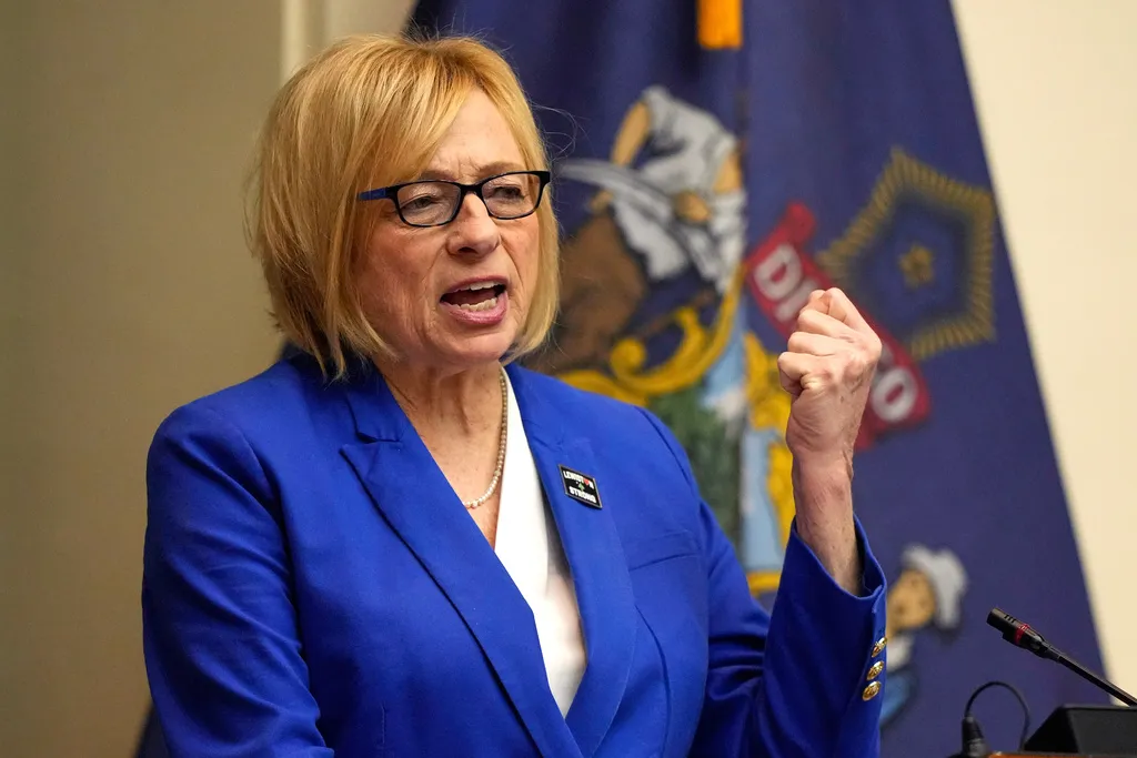 Mills vetoes Maine data center ban