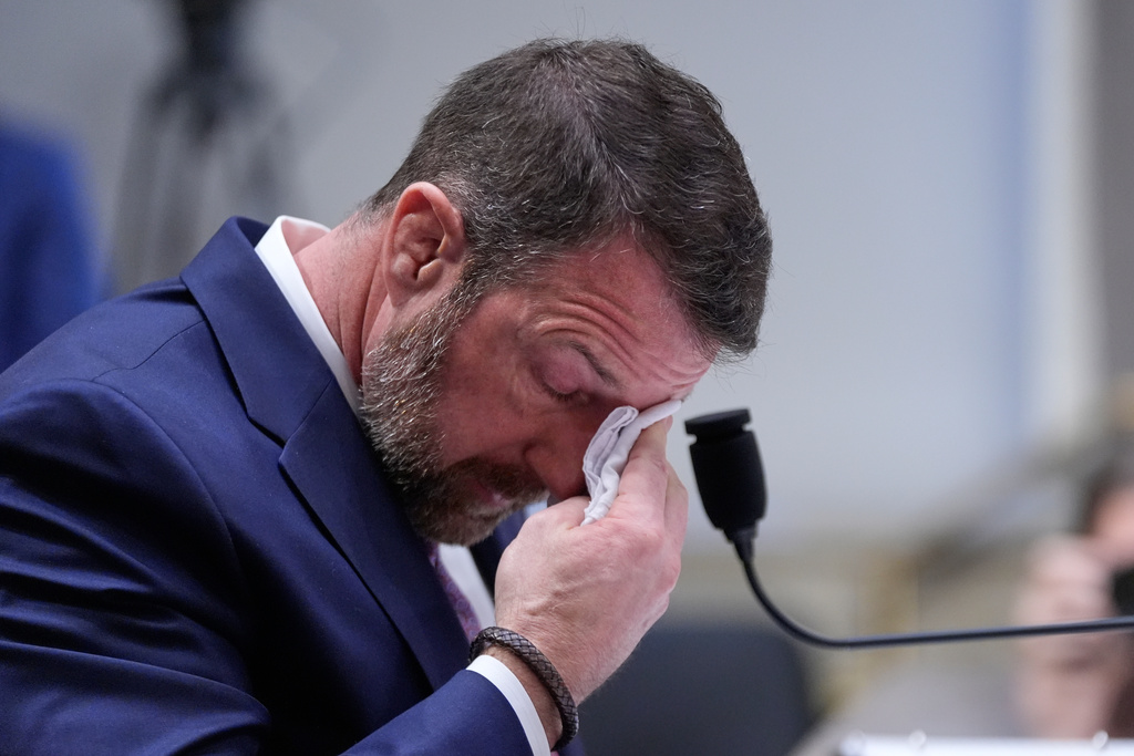 Mullin tears up while telling story of son’s brain injury