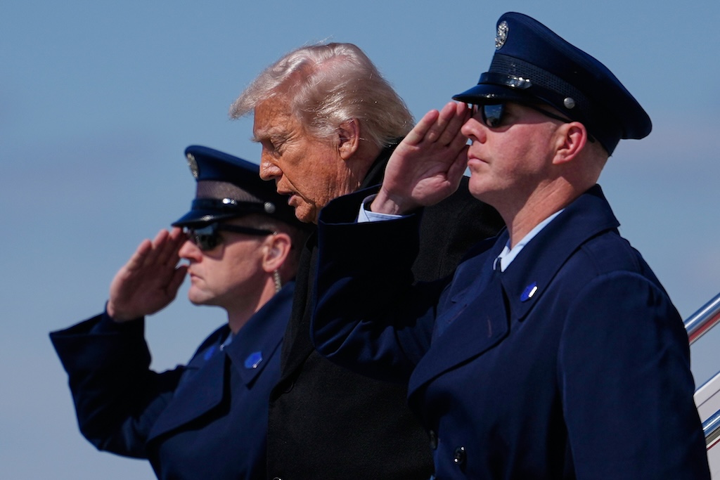 Senate Republicans side with Trump in second Iran war vote