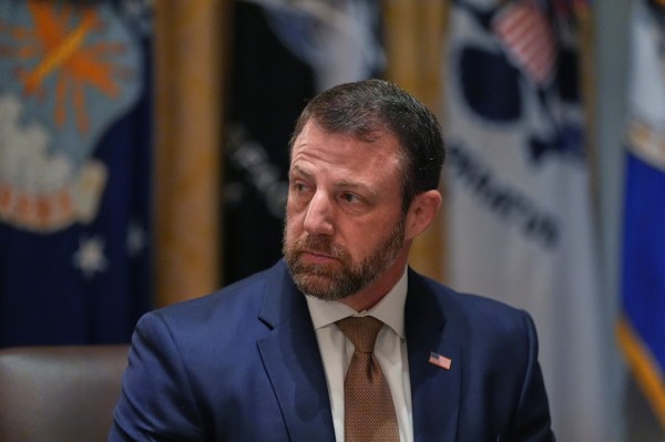 Markwayne Mullin quietly debuts at first Cabinet meeting as DHS deal stalls