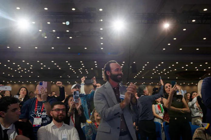 The crowd at the Conservative Political Action Conference gives a standing ovation