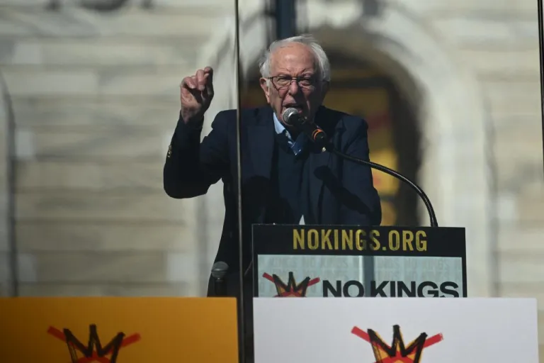 Senator Bernie Sanders No Kings.