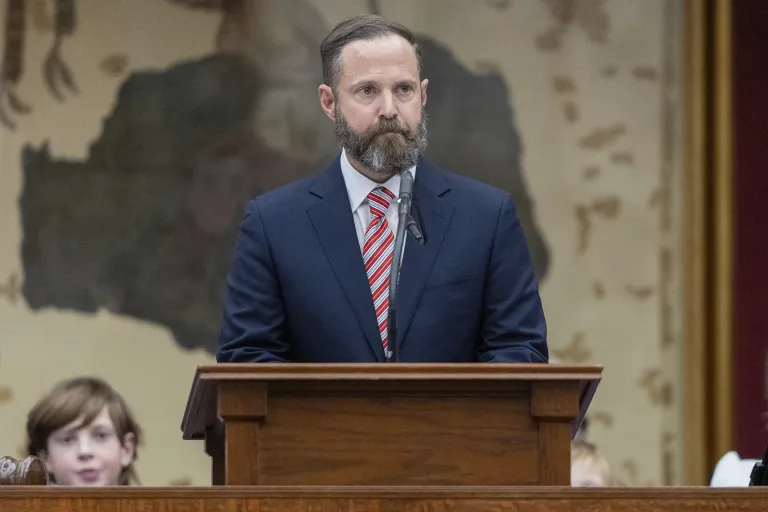 Dustin Burrows (AP Photo/Stephen Spillman)