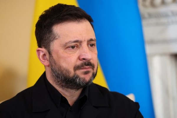 Zelensky says he would accept peace deal freezing war along current lines