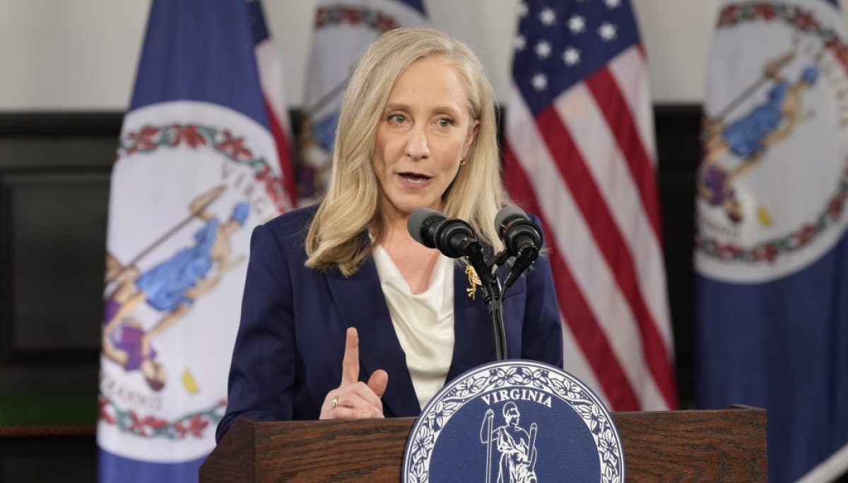 Spanberger touts Youngkin-era investments in Virginia as state enters economic decline