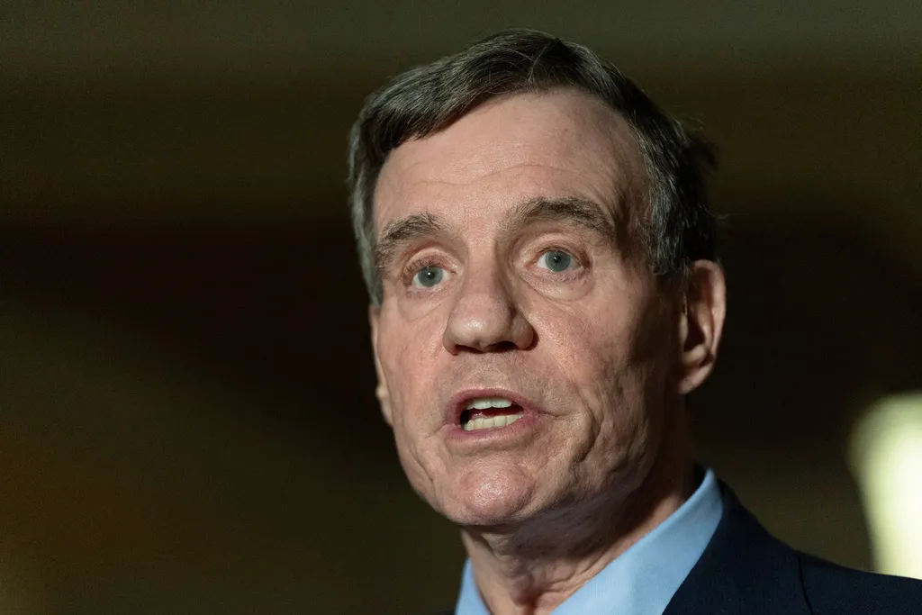 Mark Warner announces death of his 36-year-old daughter