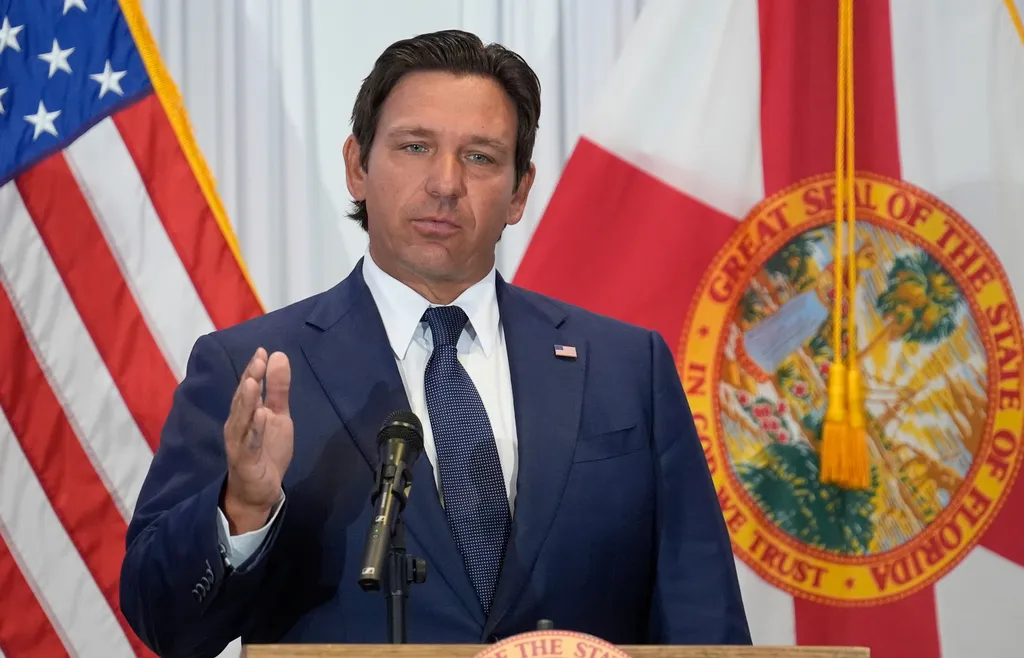DeSantis unveils new Florida map to net GOP four seats