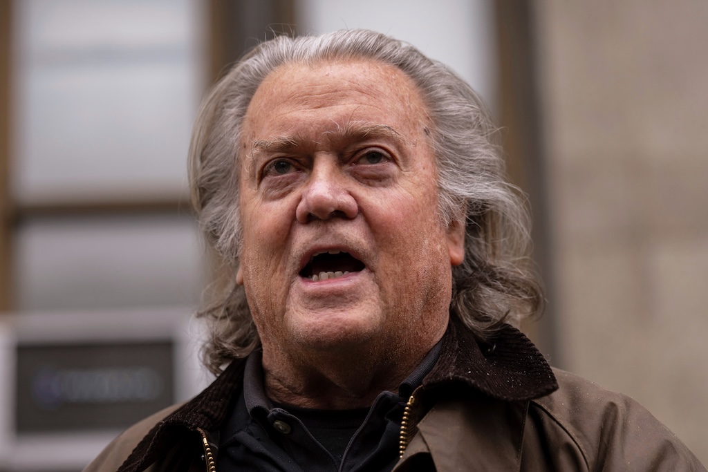 Supreme Court sets up dismissal of Steve Bannon’s contempt conviction