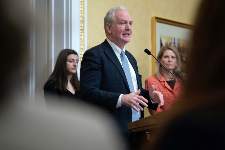 Sen. Chris Van Hollen.