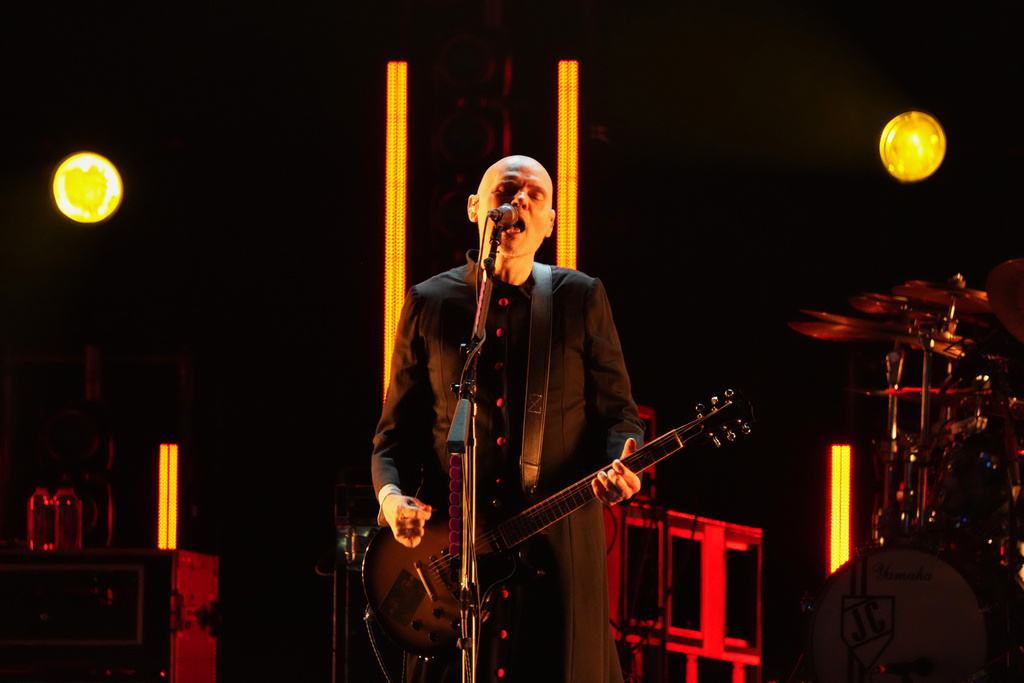 Smashing Pumpkins frontman Billy Corgan just offered a great lesson in economics