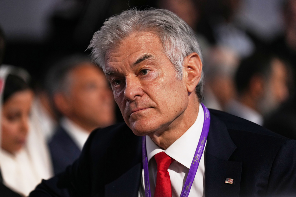 WATCH LIVE: Dr. Oz hosts White House press briefing