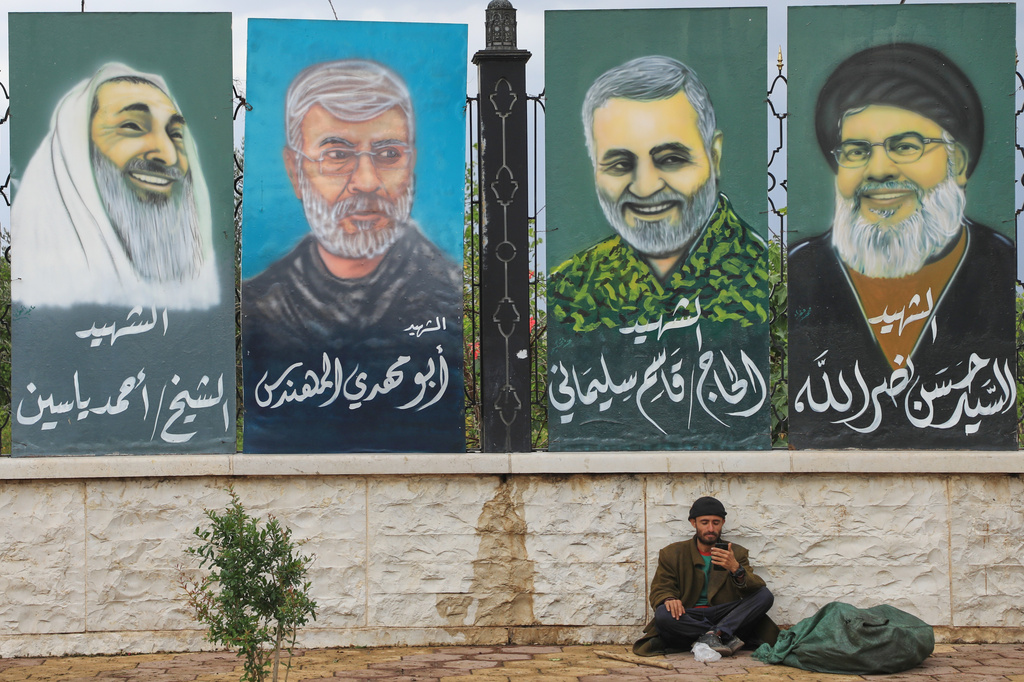 Iran signals manpower crisis with soldiers as young as 12, volunteer recruitment campaign